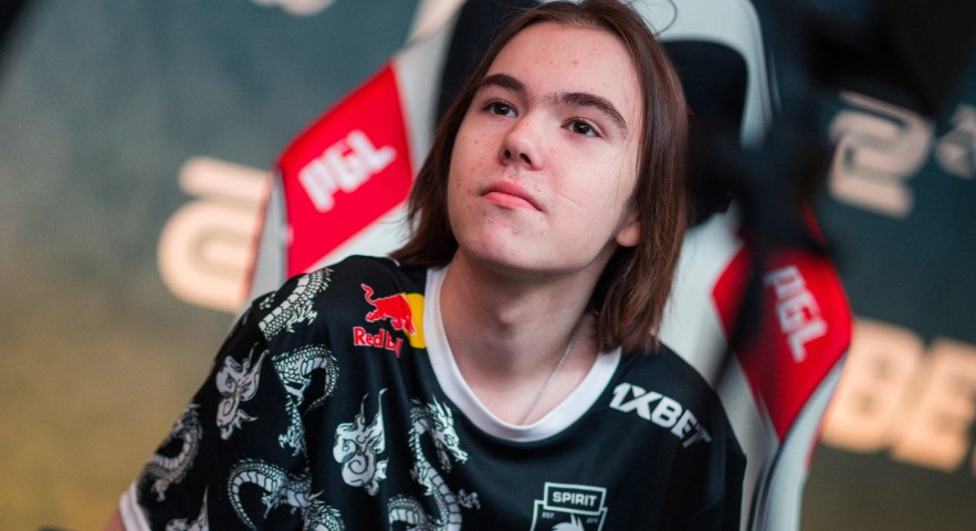 KENSI解释为何对r3salt感到愤怒：他压根没跟队友提起此事